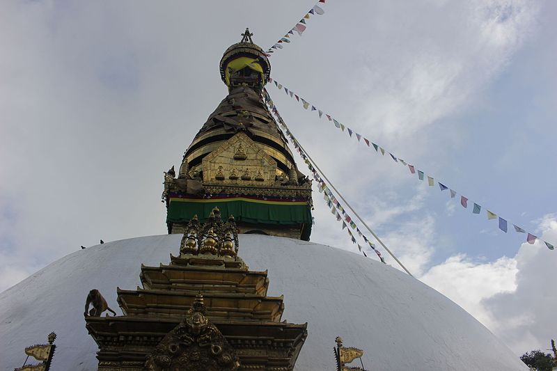 File:Swayambhunath Premises 2016 62.jpg