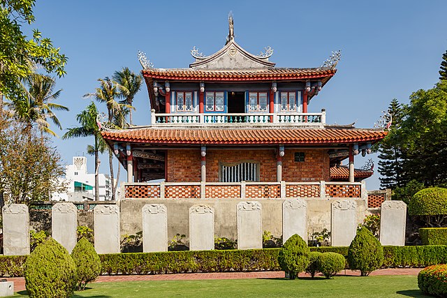 Chihkan Tower, originally built as Fort Provintia by the Dutch, was rebuilt under Qing rule.