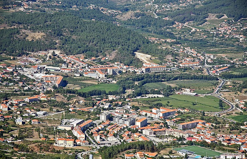 File:Tarouca - Portugal (49169077516) (cropped).jpg