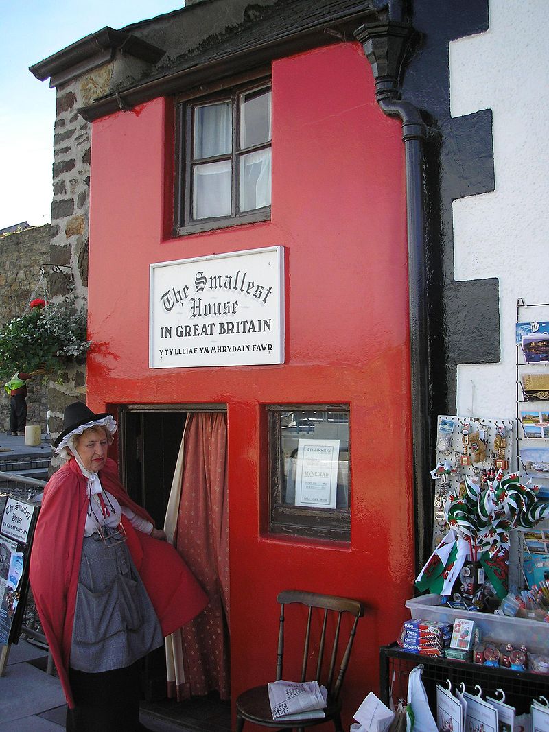 the smallest building in the world