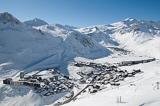 <span class="mw-page-title-main">Tignes</span> Commune in Auvergne-Rhône-Alpes, France