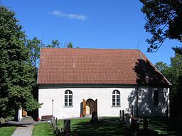 Kyrkan från söder