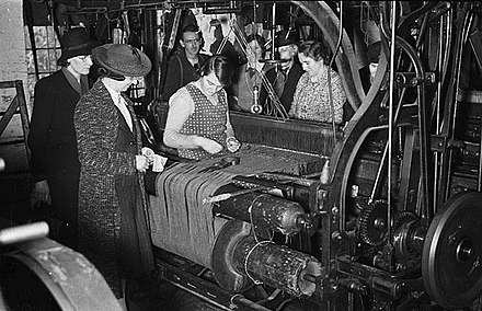 Tweed making at the Leach family woollen mill at Mochdre, Powys, Wales, 1940
