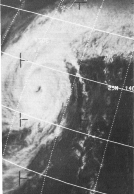 Tập_tin:Typhoongloria1967.png