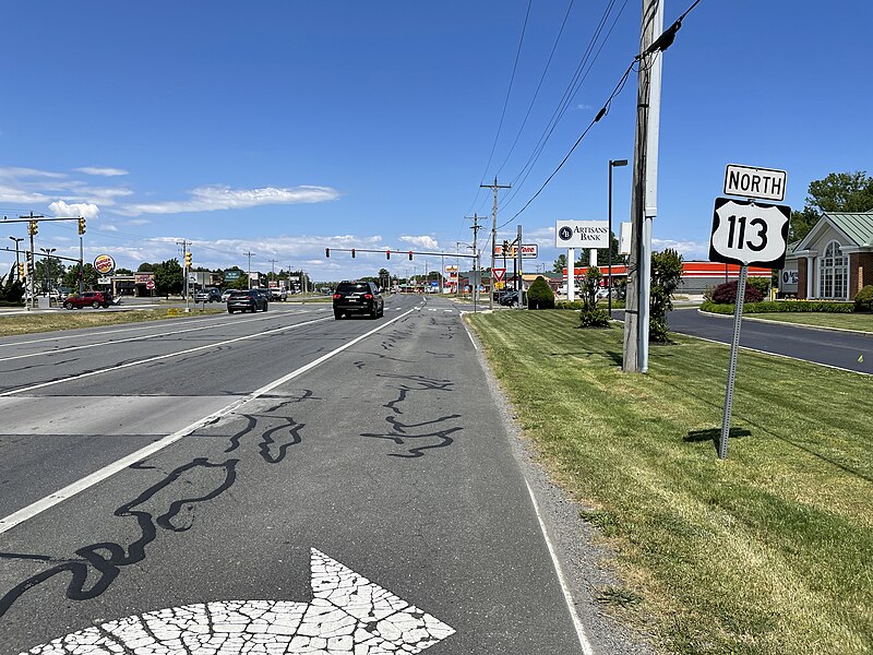 File:US 113 NB past Airport Road-NW Tenth Street.jpeg