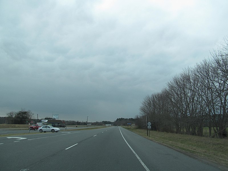 File:US Route 13 - Virginia (8599148031).jpg