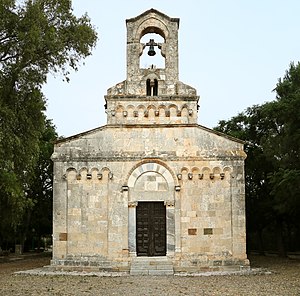 Uta, chiesa di santa maria, esterno 03.jpg