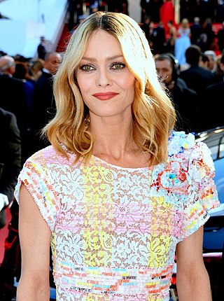 <span class="mw-page-title-main">Vanessa Paradis</span> French singer, model and actress (born 1972)