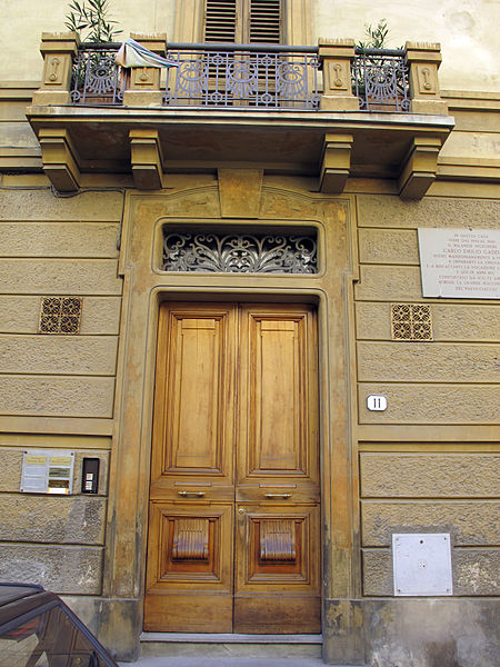 File:Via repetti, casa di carlo emilio gadda, 03 portale.JPG