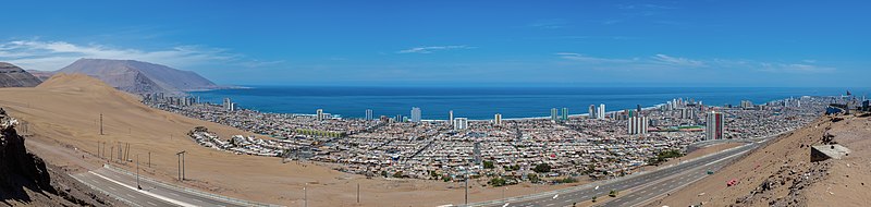 Panoramic view of Iquique.