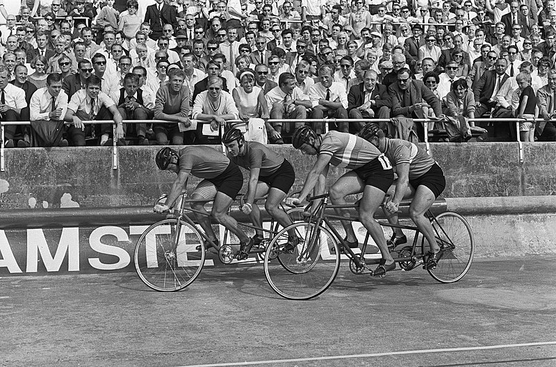 File:WK Wielrennen, finale tandem amateurs sur place tussen Frankrijk en Italie, Bestanddeelnr 920-6425.jpg