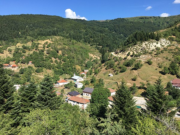 Села македонии. Картинки с горным селом в Македонии люк.