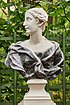 San Petersburgo, Jardín de Verano.  Busto "Mujer con drapeado gris" 2.jpg