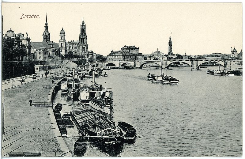 File:18921-Dresden-1915-Terrassenufer mit Dampfern, Hofkirche, Oper, Brücke-Brück & Sohn Kunstverlag.jpg