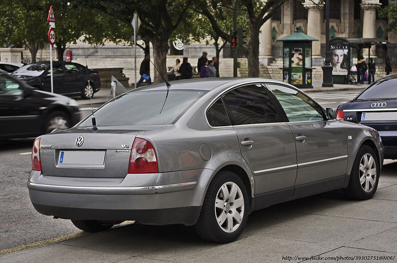 File:2003 Volkswagen Passat V5 4Motion (5503937182).jpg