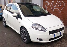 File:Fiat Grande Punto black 3-door.jpg - Wikimedia Commons