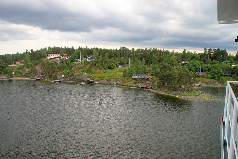 File:2016-06-13 MV-LISA 1299 In Stockholms Schärengarten.jpg