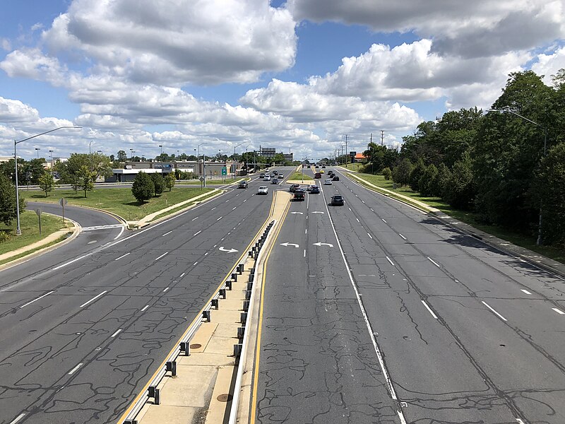 File:2019-08-25 12 31 11 View east along U.S. Route 40 (Baltimore National Pike) from the overpass for Interstate 695 (Baltimore Beltway) on the edge of Woodlawn and Catonsville in Baltimore County, Maryland.jpg