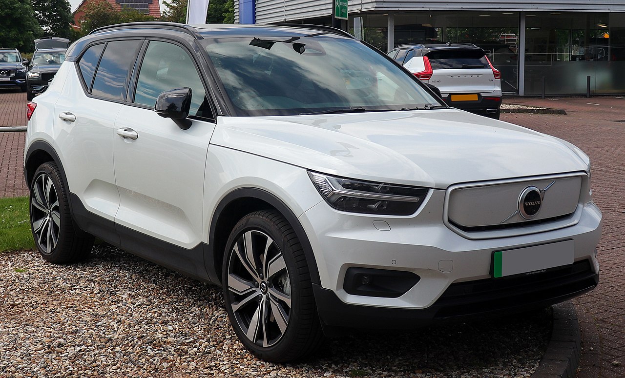 Image of 2021 Volvo XC40 P8 First Edition AWD Front