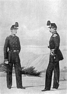 Юнкер Михайловского артиллерийского и Обер-офицер Николаевского инженерного училищ 29 марта 1862 года в парадной форме.