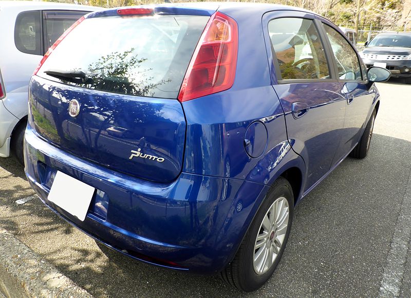 File:3rd generation FIAT Grande Punto rear.JPG