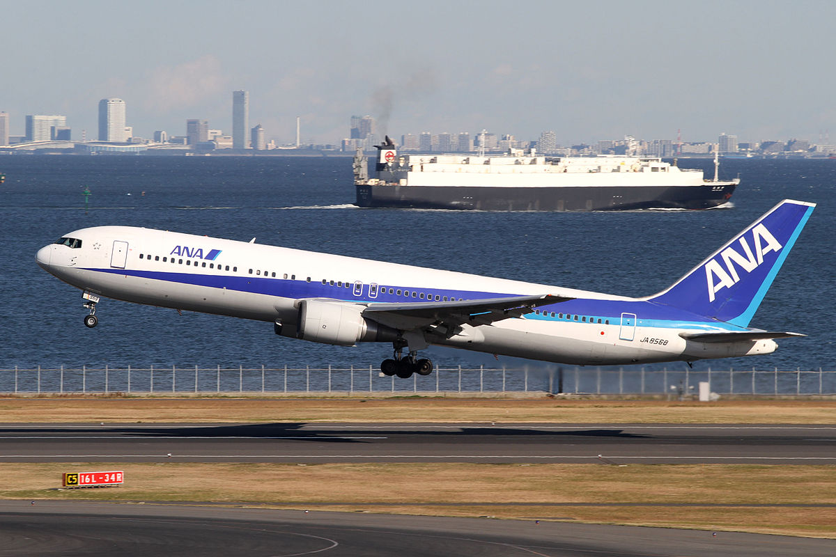 File:ANA B767-300(JA8568) (5293303756).jpg - Wikimedia Commons