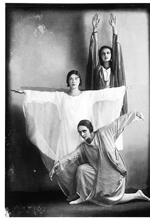 Anton Josef Trčka Eurythmische Tänzerinnen 1926.jpg