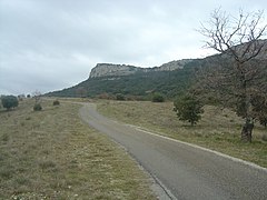 La falaise du Clergue (582 m).