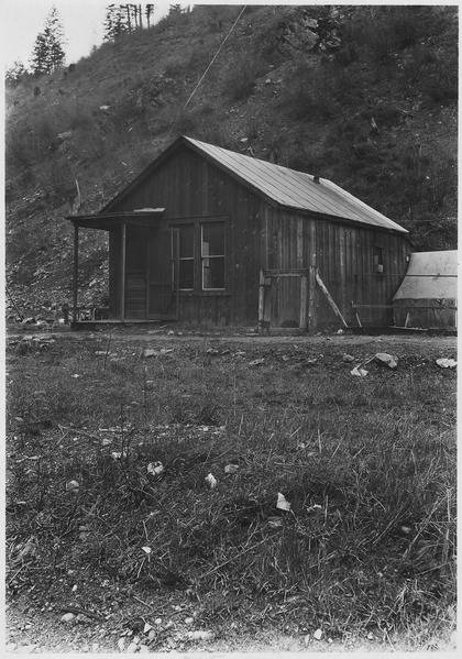 File:Avery, Idaho. Unknown building - NARA - 298418.tif