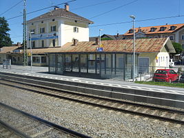 Bad Endorf - Bahnhof - 2 - by Peter Whatley.jpg