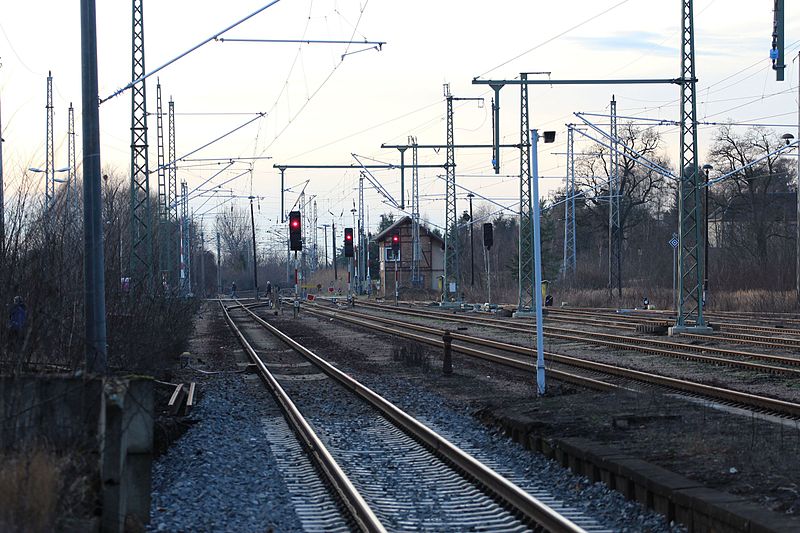 File:Bahnhof Biehla SJ 2014 25 b.jpg