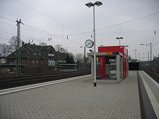 <span class="mw-page-title-main">Krefeld-Linn station</span>