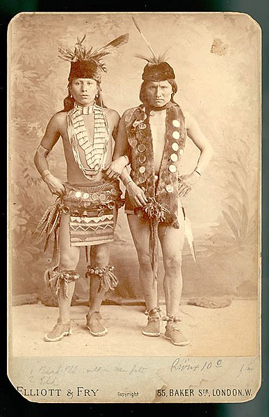 File:Black Elk and Elk of the Oglala Lakota -1887.jpg