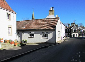 Bowriefaulds, Falkland High Street (geograph 5322659).jpg