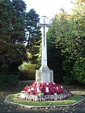 Bramhall War Memorial Bramhall War Memorial.JPG