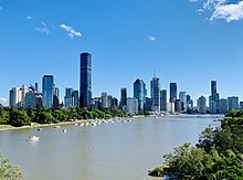 Brisbane Skytower und Skylines von Brisbane CBD von Kangaroo Point, Queensland 01.jpg