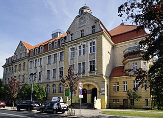 <span class="mw-page-title-main">High School No. 6, Bydgoszcz</span> High school in Bydgoszcz, Poland