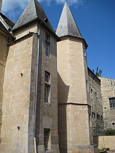 Hôtel du Grand-Cerf (façade est).