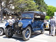 Carmel Tour d'Elegance (20563433171).jpg