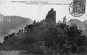 Les ruines du château d'Armieu dans les années 1910