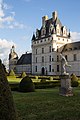 Château de Valençay (pavilionul de intrare) .jpg