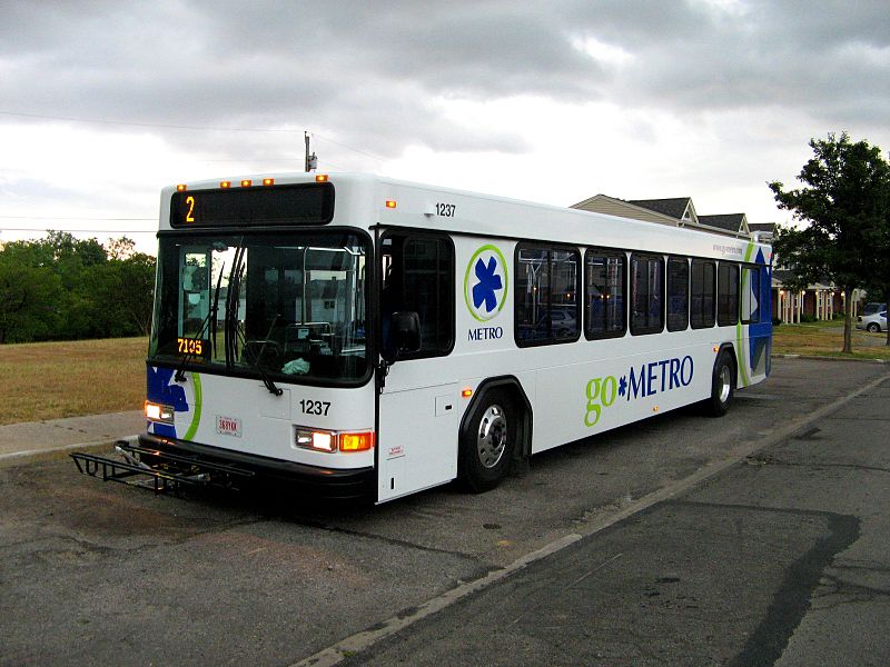 File:Cincinnati Metro 2012 Gillig 1237.JPG