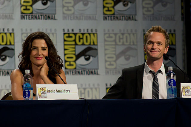 Cobie Smulders and Harris at ComicCon for How I Met Your Mother in 2013