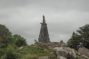 Collooney - Teeling monument.jpg