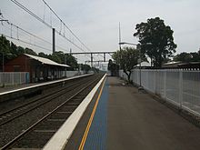 Corrimal railway station.jpg