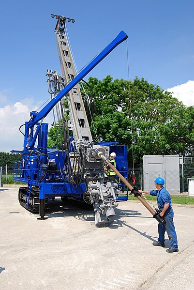 File:Dando-Mintec-rigs-for-sale.JPG