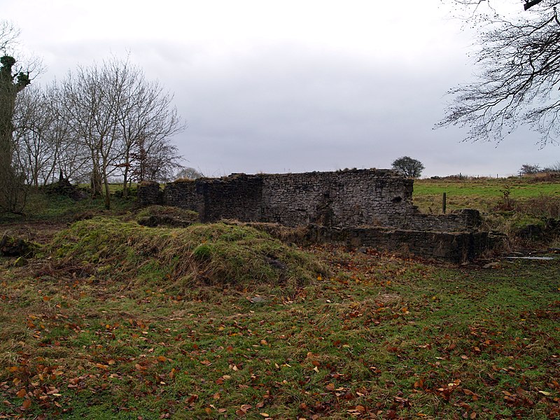 File:Derelict Building (geograph 2718958).jpg