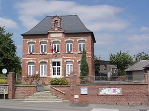 Dorengt (Aisne) mairie.JPG
