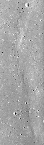 Most of Dorsum Von Cotta, from Apollo 15 Dorsum Von Cotta AS15-P-9348.jpg