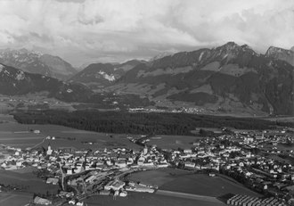 Aerial view (1954) ETH-BIB-Bulle, Jaunpass-LBS H1-017812.tif